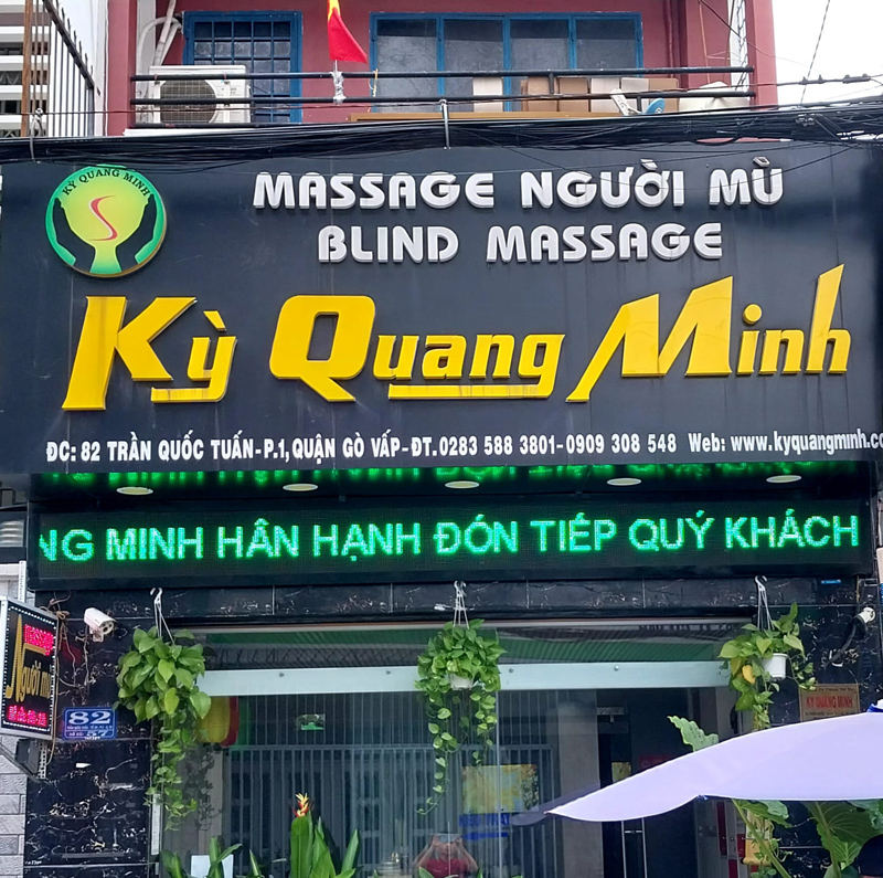 Massage Người Mù Kỳ Quang Minh