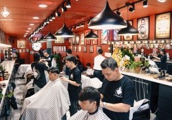 15 tiệm cắt tóc nam Quận 1 đẹp, thời thượng, cá tính